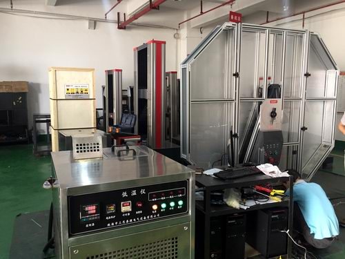為某管業(yè)公司提供的全自動(dòng)低溫沖擊試驗(yàn)機(jī)
